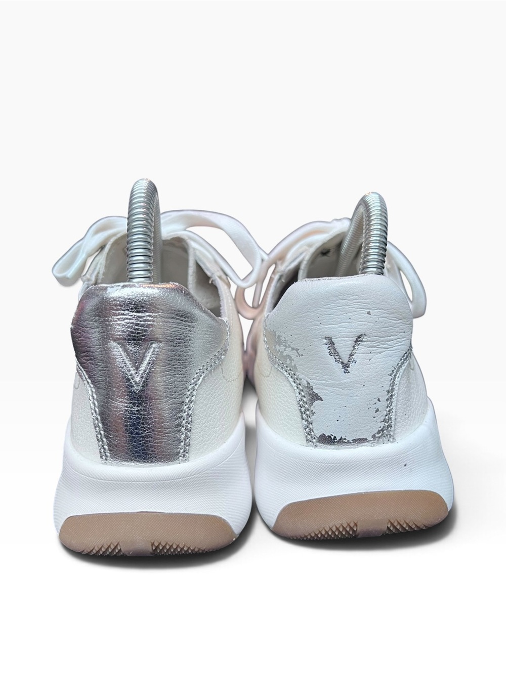 Vionic Uptown Cream Off White Leather Suede Metallic Silver Lace Up Sneakers 8.5 - Picture 4 of 10